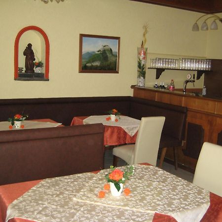 Gasthof Liebetegger Мосбург Екстериор снимка