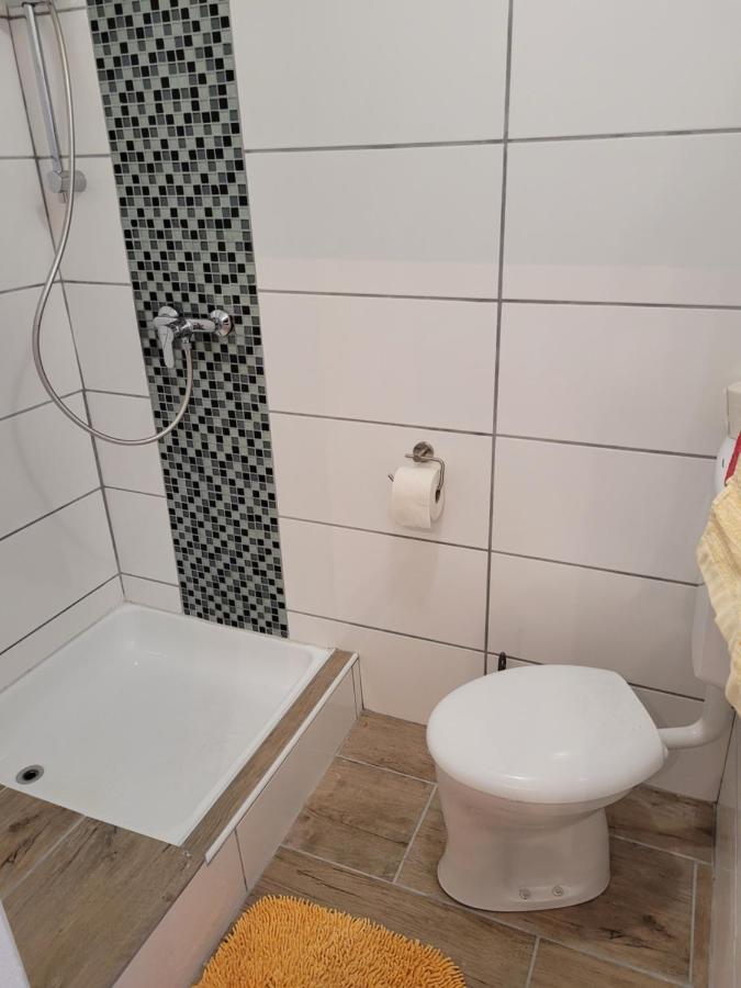 Gasthof Liebetegger Мосбург Екстериор снимка